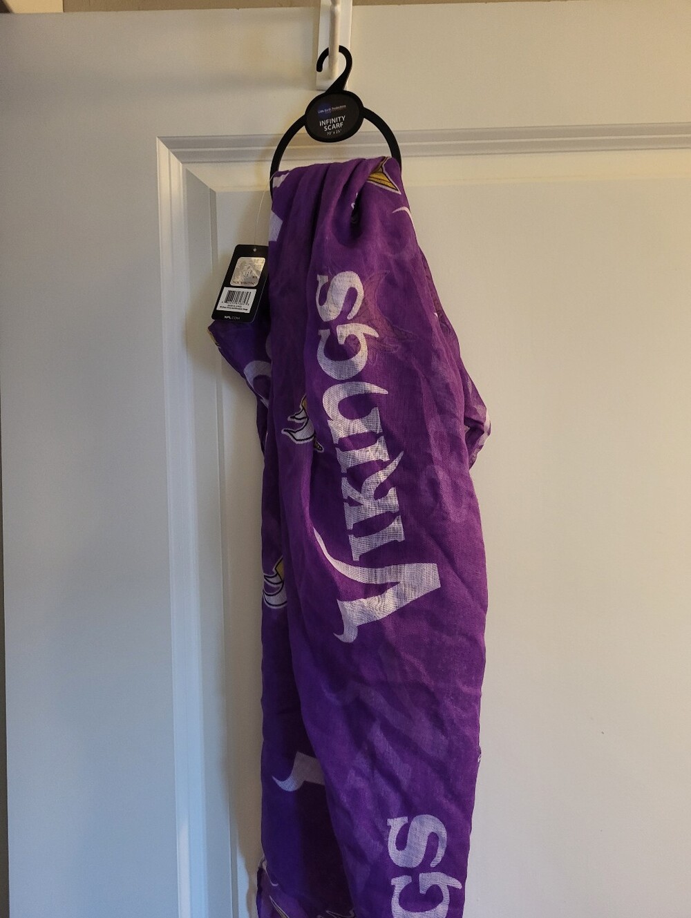 NFL Minnesota VIKINGS NATION NWT INFINITY SCARF